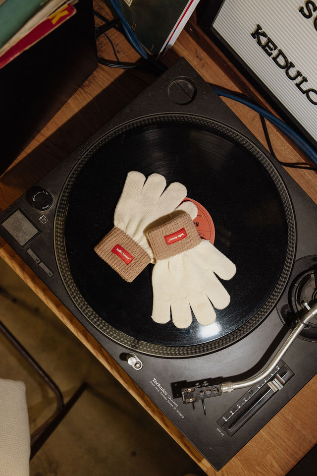 Hello Hossy – Gants – Handy Sandy Creamy