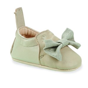 Chaussons Blumoo nœud papillon beige – Easy Peasy