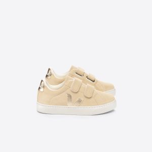 Veja Suede Almond Platine