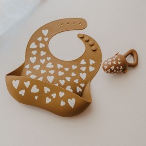 Zakuw – Bavoir en silicone – Fall In Love Camel