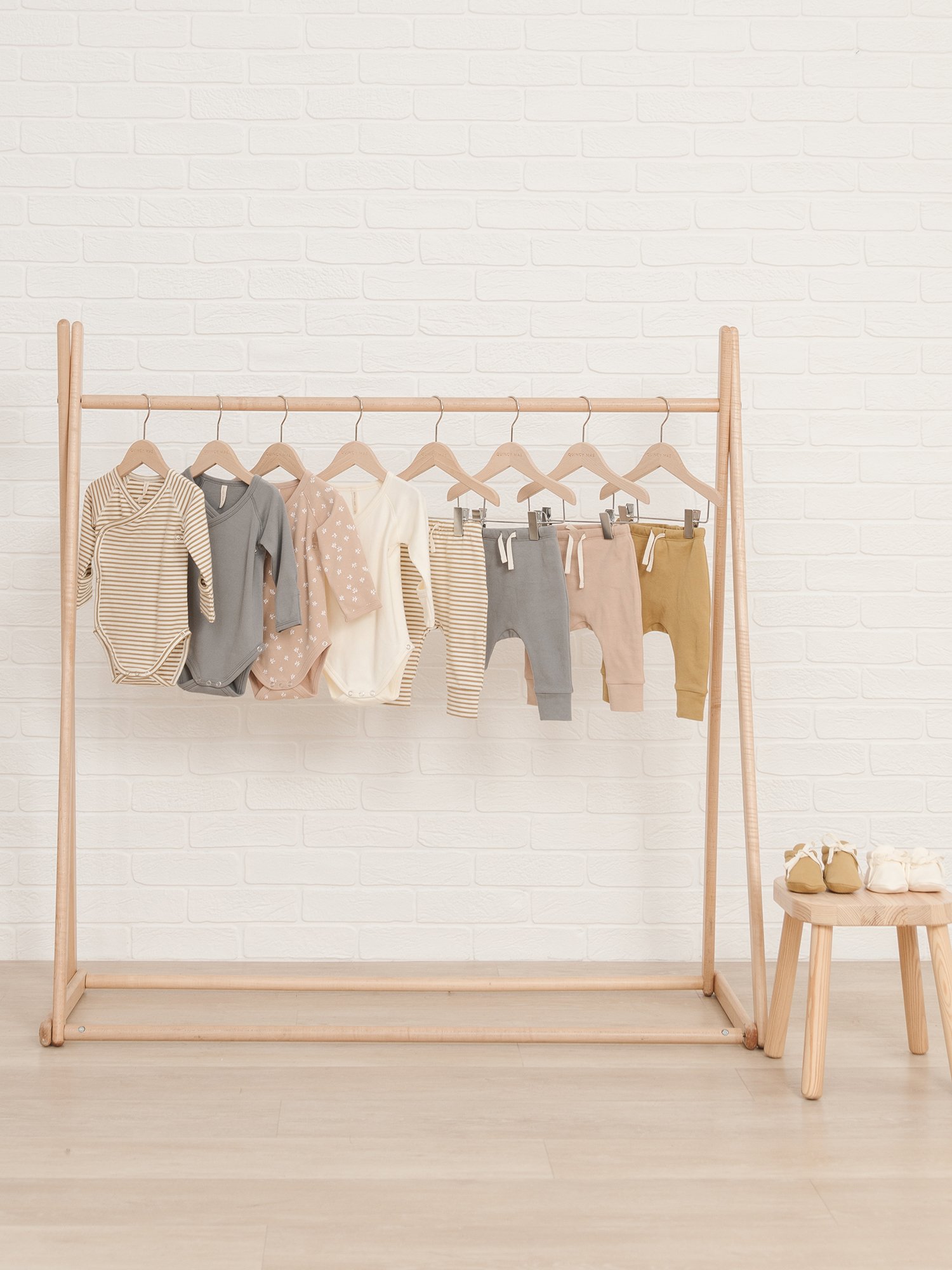 Body Gold-Stripes – Quincy Mae – Image 3