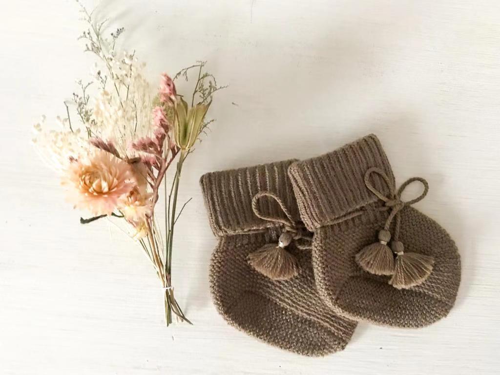 Chaussons en tricot chocolat – Gentil coquelicot – Image 3