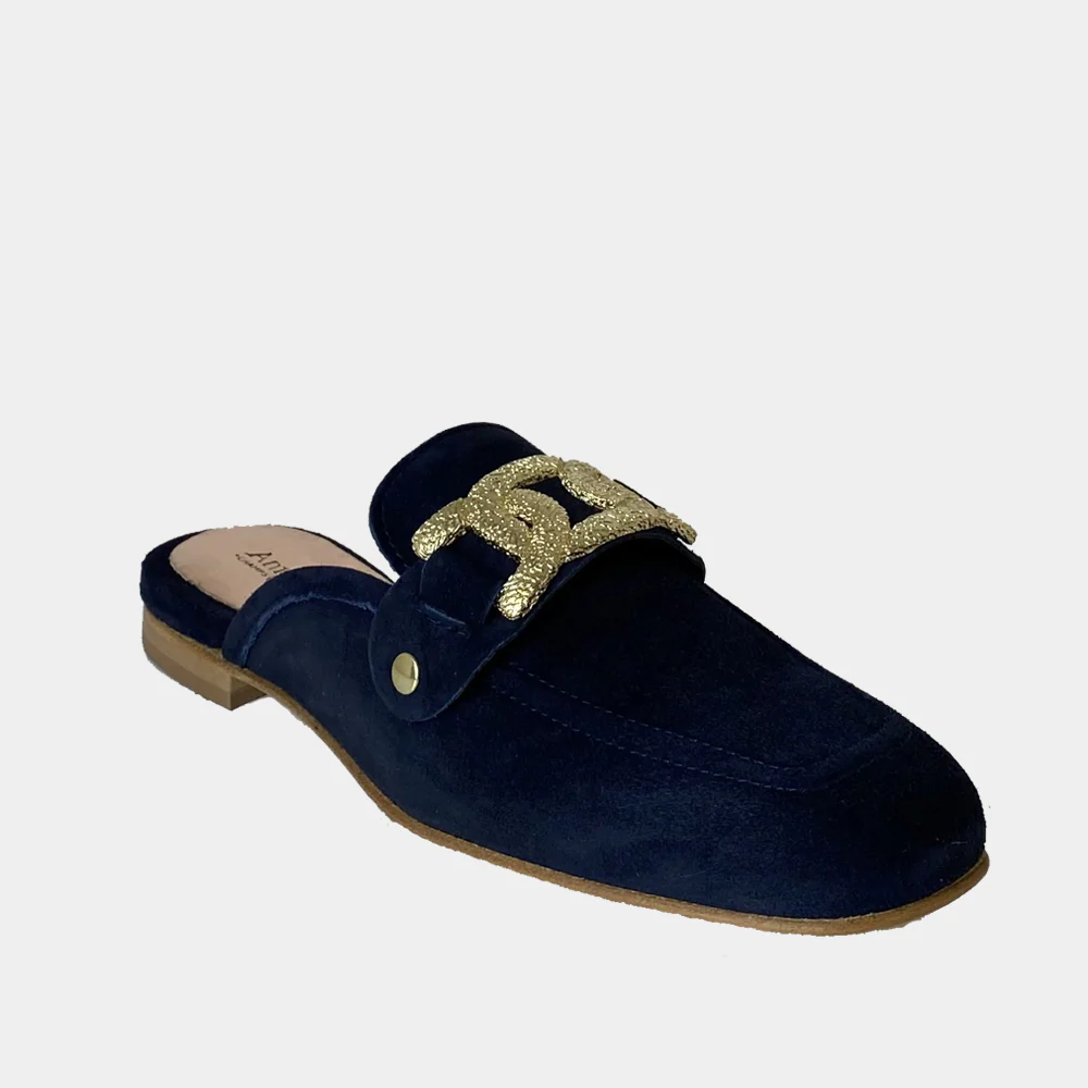 MULES ANN TUIL STORY – Image 4